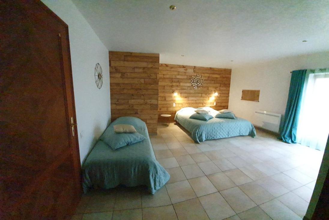 Auverg'Nature Chambre Combrailles Espinasse Exterior foto
